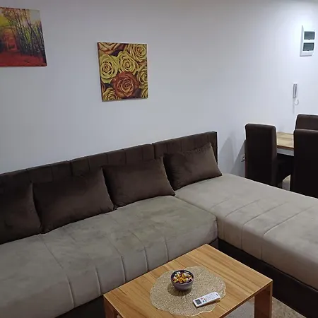 Prenociste Silver Lux Srebrno Jezero Aparthotel *
