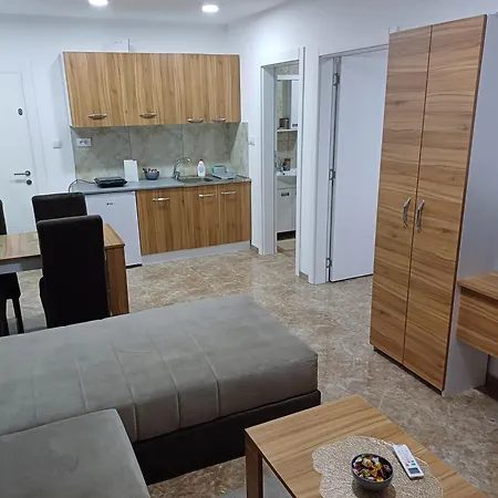 Prenociste Silver Lux Srebrno Jezero Aparthotel
