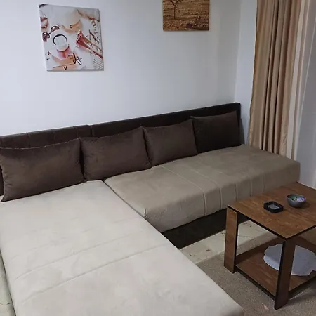 Prenociste Silver Lux Srebrno Jezero Veliko Gradiste