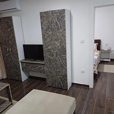 Prenociste Silver Lux Srebrno Jezero Aparthotel Veliko Gradiste