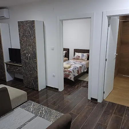 Aparthotel Prenociste Silver Lux Srebrno Jezero Veliko Gradiste