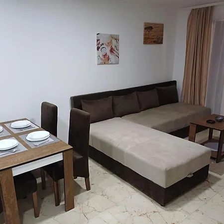 Aparthotel Prenociste Silver Lux Srebrno Jezero *