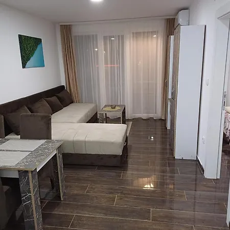 Prenociste Silver Lux Srebrno Jezero