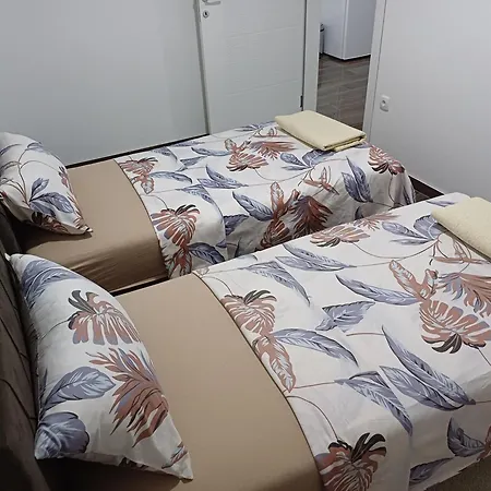 Prenociste Silver Lux Srebrno Jezero Aparthotel *
