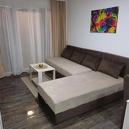 Prenociste Silver Lux Srebrno Jezero *