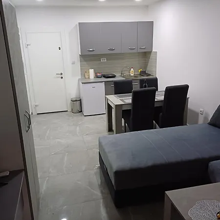 Prenociste Silver Lux Srebrno Jezero Aparthotel Veliko Gradište