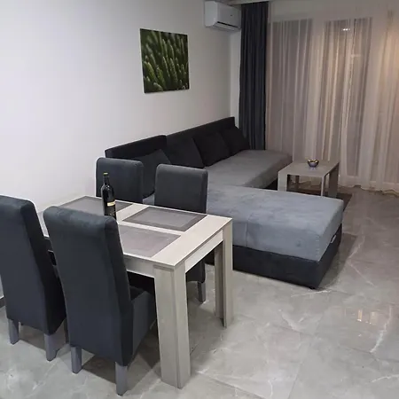 Prenociste Silver Lux Srebrno Jezero Aparthotel