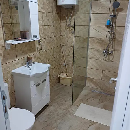 Aparthotel Prenociste Silver Lux Srebrno Jezero Veliko Gradište